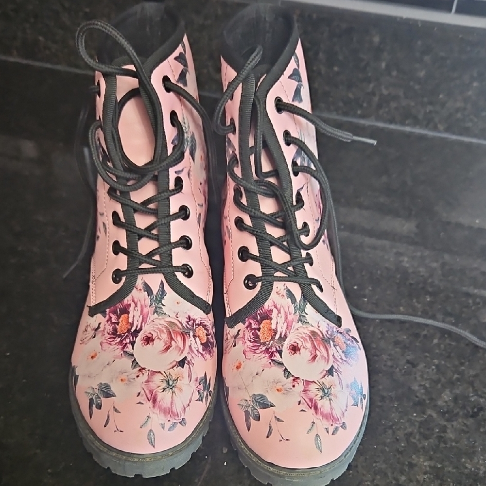 Floral Pink Lace-Up Women's Boots